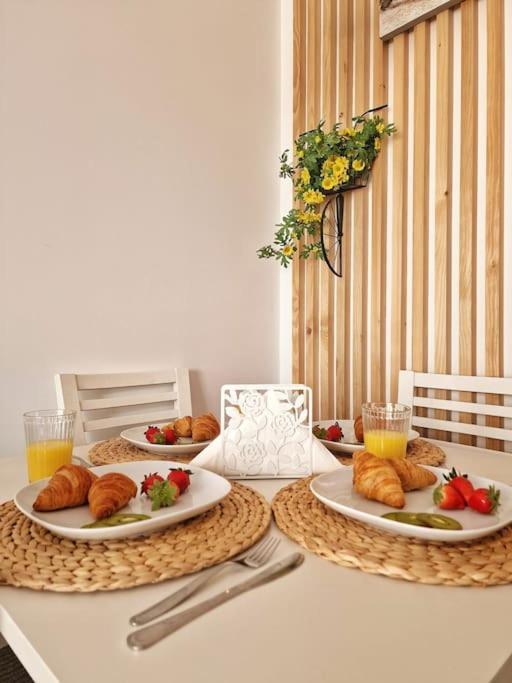 Apartamento Acogedor Piso Con Terraza Y Parking! Benalmádena