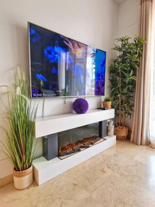 Acogedor Piso Con Terraza Y Parking! Appartement *