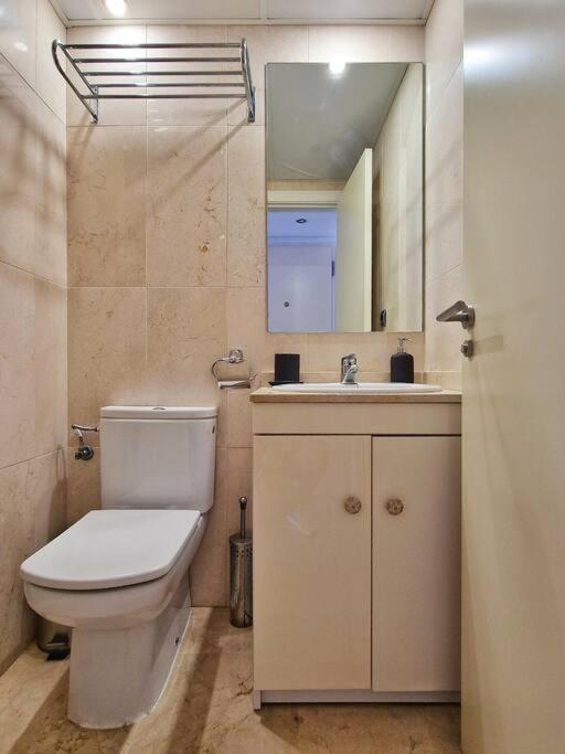 Acogedor Piso Con Terraza Y Parking! * Benalmádena