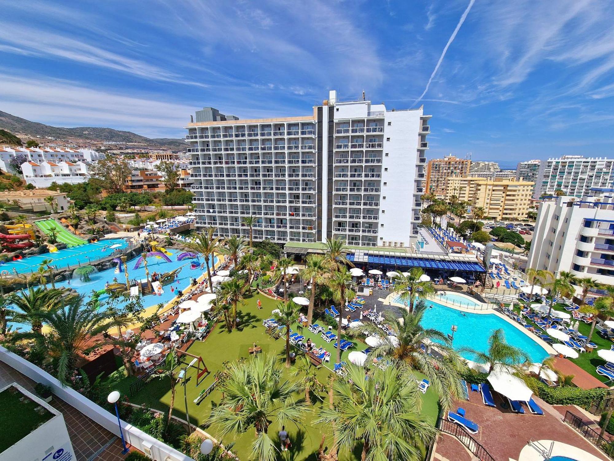 Apartamento Acogedor Piso Con Terraza Y Parking! Benalmádena